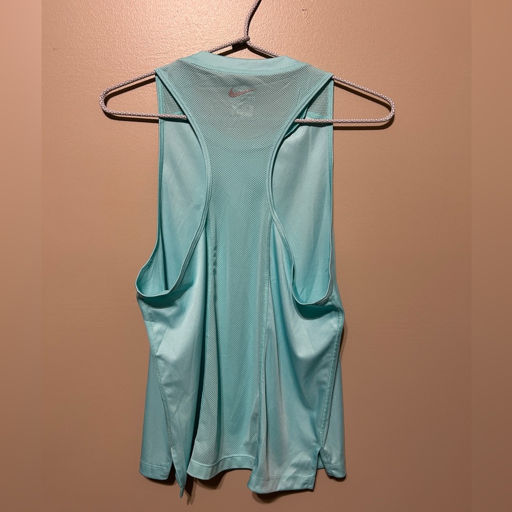 Nike Aqua Dri-FIT Running Tank - Picture 3 of 3